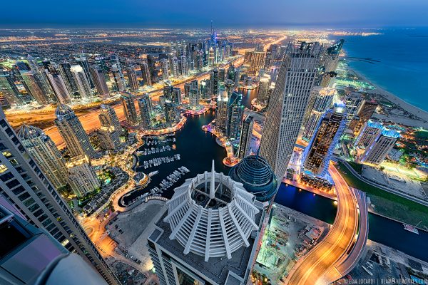 Elia-Locardi-Travel-Photography-Towering-Dreams-Dubai-UAE-2048-WM-sRGB